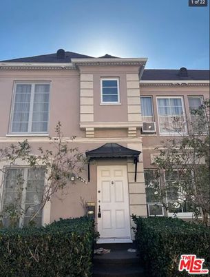 Exterior, Facade, French Provincial