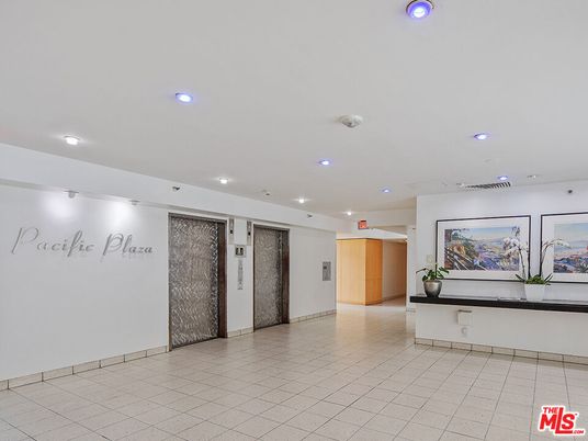 Elevator, Interior, Recessed Lighting