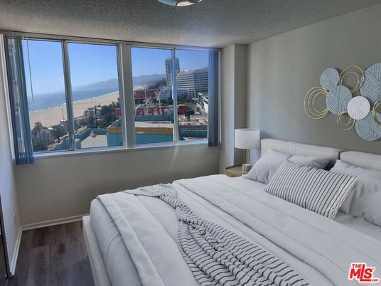 Bedroom, Interior, Water, Wood Texture Flooring