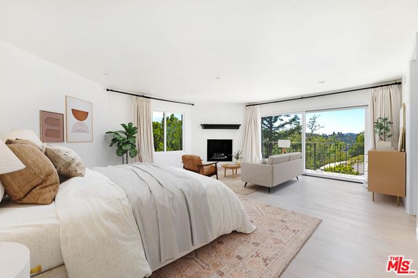Bedroom, Fireplace, Interior, Wood Texture Flooring