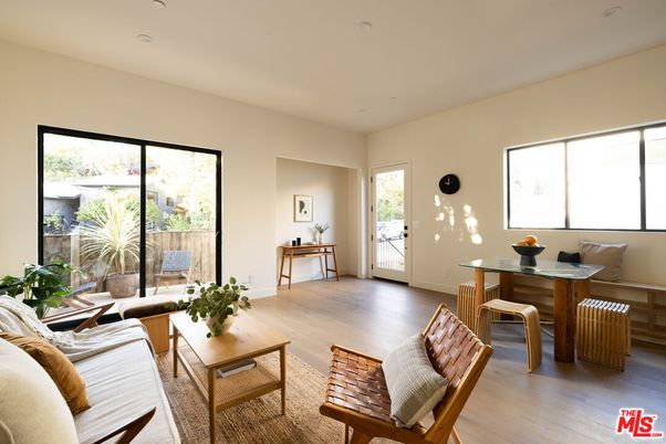 Dining room, Interior, Living room, Recessed Lighting, Wood Texture Flooring