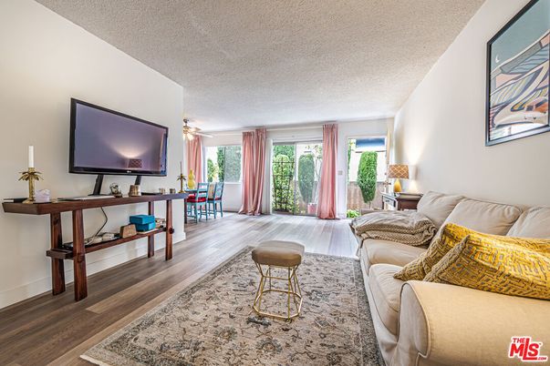 Dining room, Interior, Living room, Wood Texture Flooring