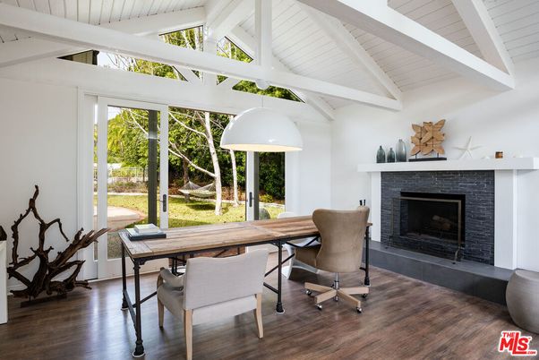 Fireplace, Home Office, Interior, Wood Texture Flooring