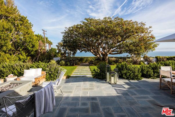 Backyard, Exterior, Water