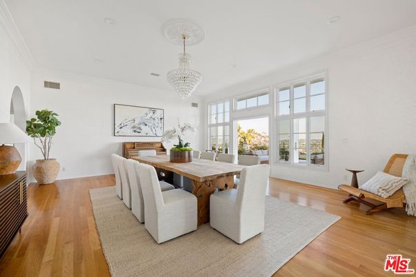 Chandelier, Dining room, Interior, Wood Texture Flooring