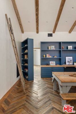 Interior, Recessed Lighting, Wooden Beams, Wood Texture Flooring