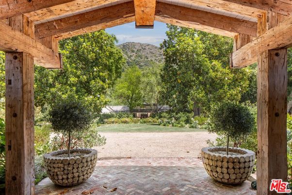 Backyard, Exterior, Wooden Beams