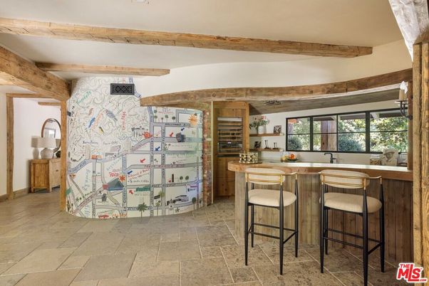 Interior, Wooden Beams