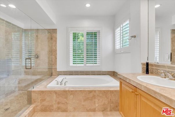 Bathroom, Glass Shower, Interior, Recessed Lighting, Tile Countertops