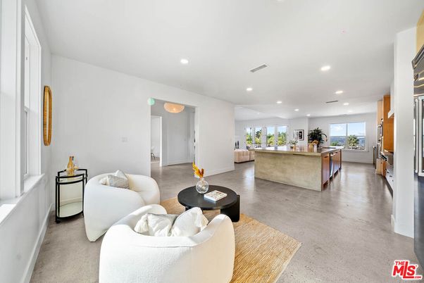 Interior, Kitchen, Living room, Recessed Lighting