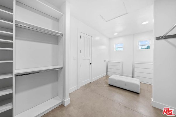 Interior, Recessed Lighting, Walk-in Closets
