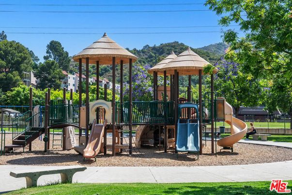 Backyard, Exterior, Playground