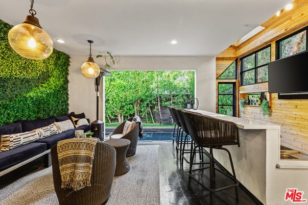 Interior, Living room, Pendant Lights, Recessed Lighting, Wooden Walls