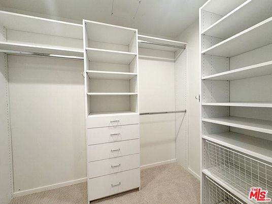 Interior, Walk-in Closets