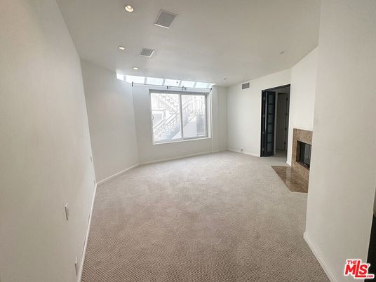 Empty room, Fireplace, Interior, Recessed Lighting