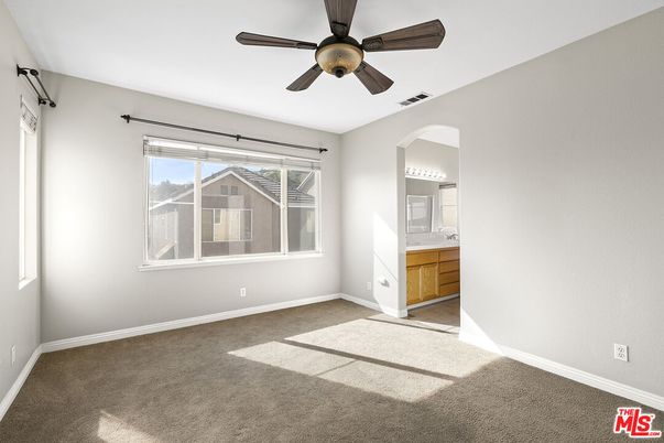 Bathroom, Empty room, Interior