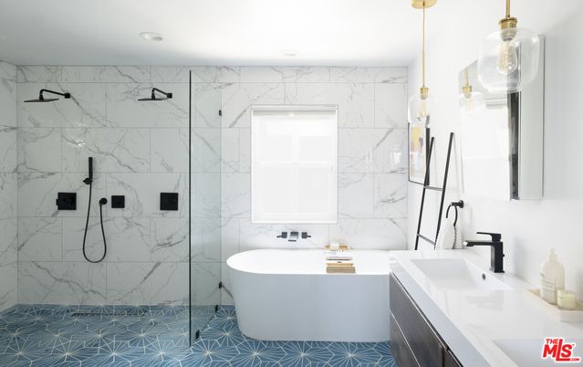 Bathroom, Free Standing Baths, Glass Shower, Interior, Marble Walls, Recessed Lighting