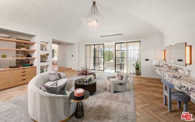 Interior, Living room, Pendant Lights, Wood Texture Flooring