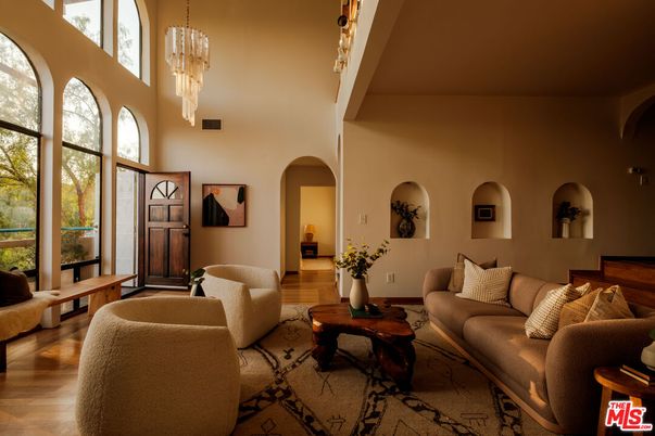 Chandelier, Interior, Living room, Wood Texture Flooring