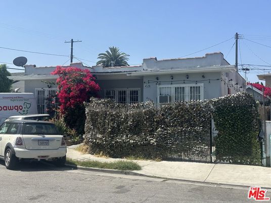 Exterior, Facade, None