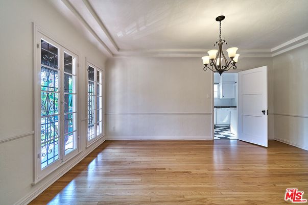 Chandelier, Empty room, Interior, Wood Texture Flooring
