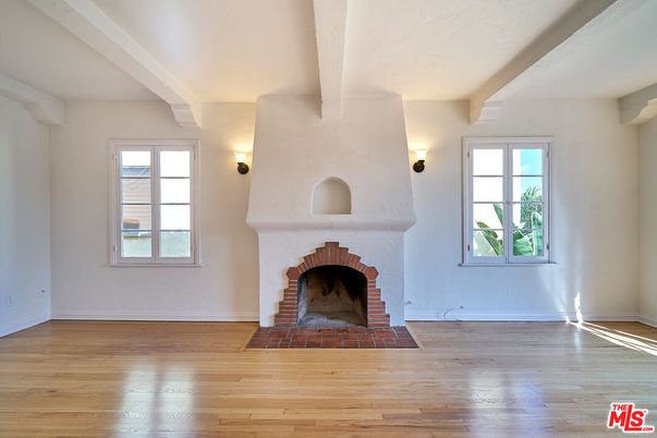 Empty room, Fireplace, Interior, Wood Texture Flooring