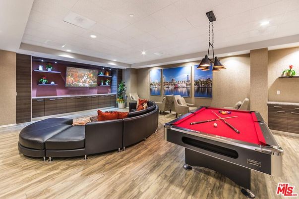 Billiard Table, Game Room, Interior, Living room, Pendant Lights, Recessed Lighting, Wood Texture Flooring