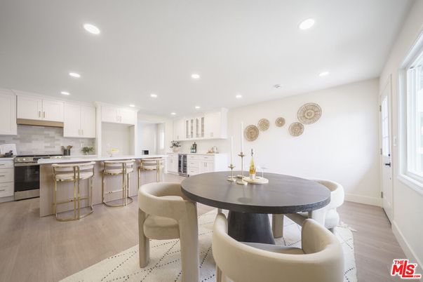 Dining room, Interior, Kitchen, Recessed Lighting, Stainless Steel Appliances, Wood Texture Flooring