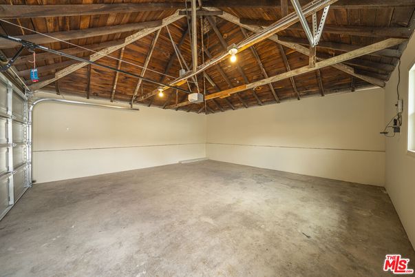 Garage, Interior, Wooden Beams, Wooden Ceilings