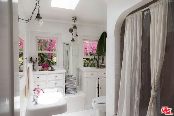 Bathroom, Interior, Pendant Lights