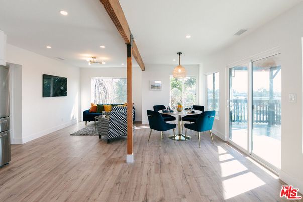 Dining room, Interior, Living room, Pendant Lights, Recessed Lighting, Wooden Beams, Wood Texture Flooring