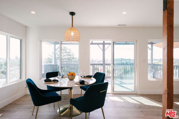 Dining room, Interior, Pendant Lights, Recessed Lighting, Wood Texture Flooring