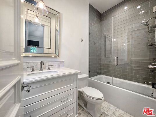 Bathroom, Glass Shower, Interior, Pendant Lights, Recessed Lighting