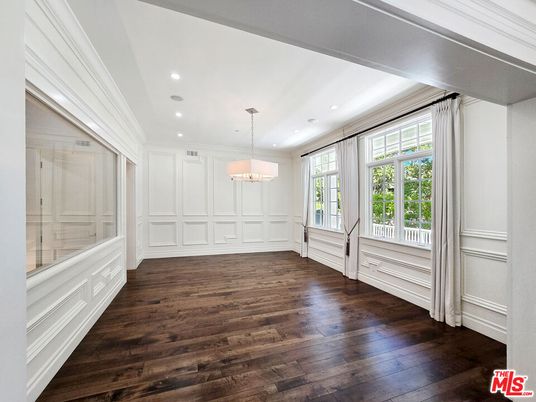 Empty room, Interior, Pendant Lights, Recessed Lighting, Wood Texture Flooring