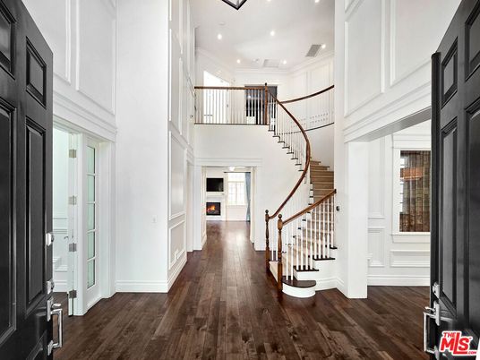 Fireplace, Interior, Recessed Lighting, Wood Texture Flooring