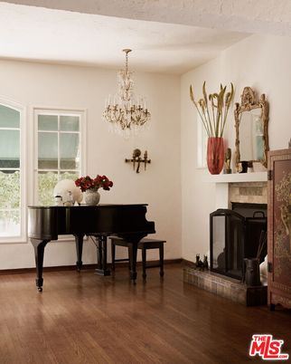 Chandelier, Fireplace, Interior, Piano, Wood Texture Flooring