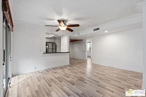 Empty room, Interior, Recessed Lighting, Wood Texture Flooring