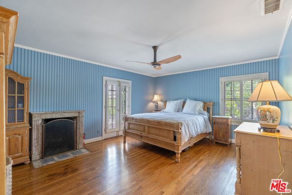 Bedroom, Fireplace, Interior, Wood Texture Flooring