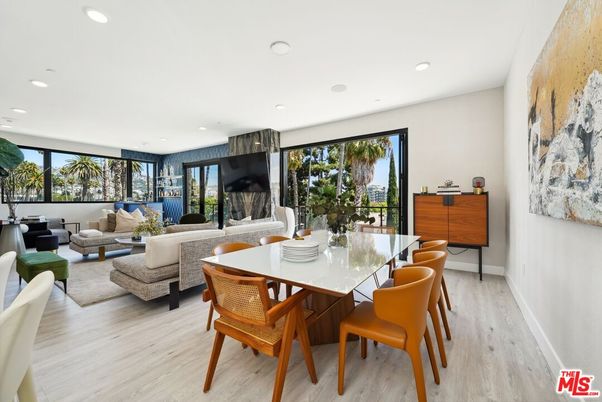 Dining room, Interior, Living room, Recessed Lighting, Wood Texture Flooring
