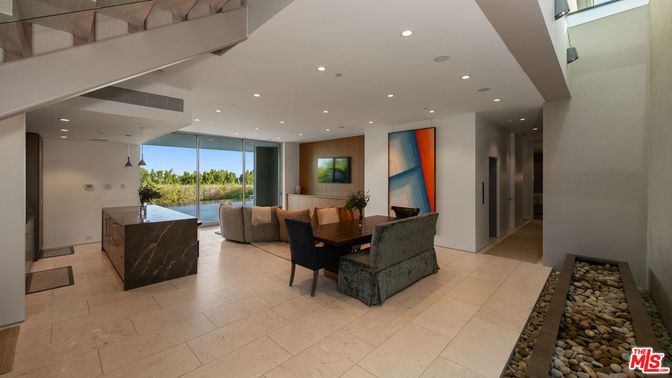 Dining room, Interior, Living room, Recessed Lighting
