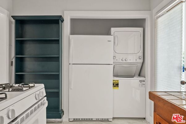 Interior, Kitchen, Tile Countertops, Utility Closets, Washer