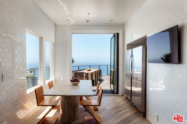 Dining room, Interior, Recessed Lighting, Stone Walls, Water, Wood Texture Flooring