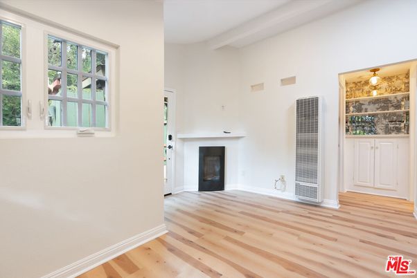 Empty room, Fireplace, Interior, Wood Texture Flooring