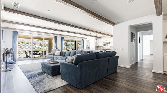 Interior, Living room, Pendant Lights, Recessed Lighting, Wooden Beams, Wood Texture Flooring