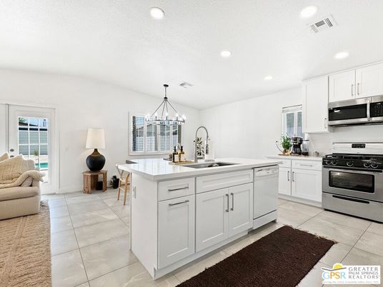 Interior, Kitchen, Pendant Lights, Recessed Lighting