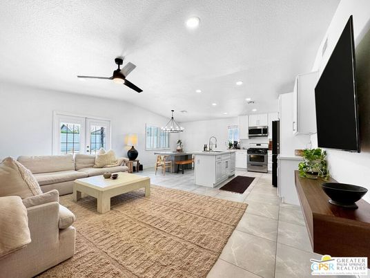 Dining room, Interior, Kitchen, Living room, Pendant Lights, Recessed Lighting, Stainless Steel Appliances