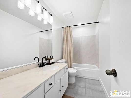 Bathroom, Interior, Marble Walls, Recessed Lighting