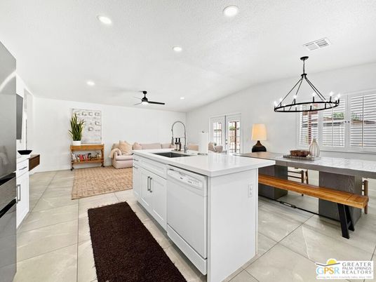 Dining room, Interior, Kitchen, Pendant Lights, Recessed Lighting