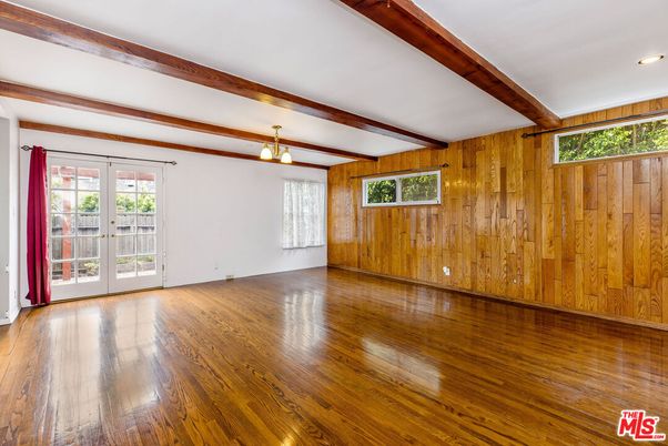 Empty room, Interior, Recessed Lighting, Wooden Beams, Wood Texture Flooring, Wooden Walls