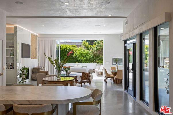 Dining room, Interior, Living room, Recessed Lighting, Wood Texture Flooring